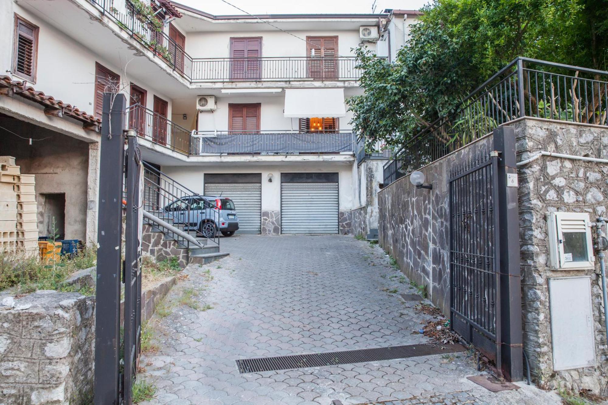 הוילה Montoro Inferiore Il Borgo Degli Artisti מראה חיצוני תמונה